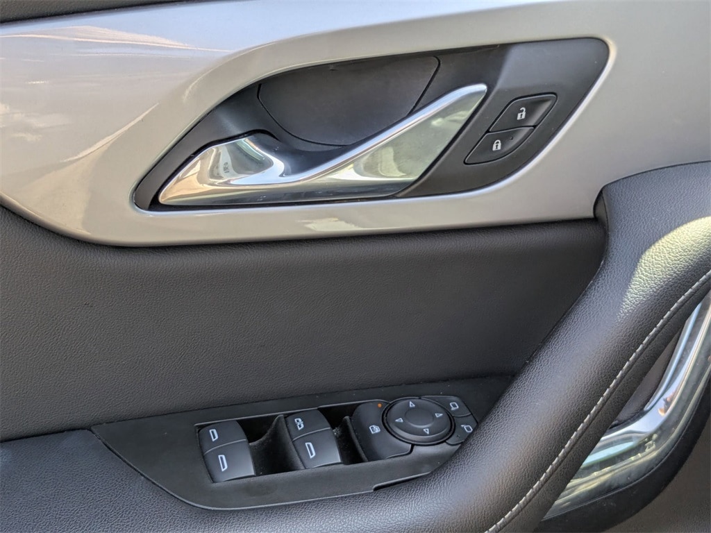 Thumbnail: 2023 Chevrolet Blazer - 15