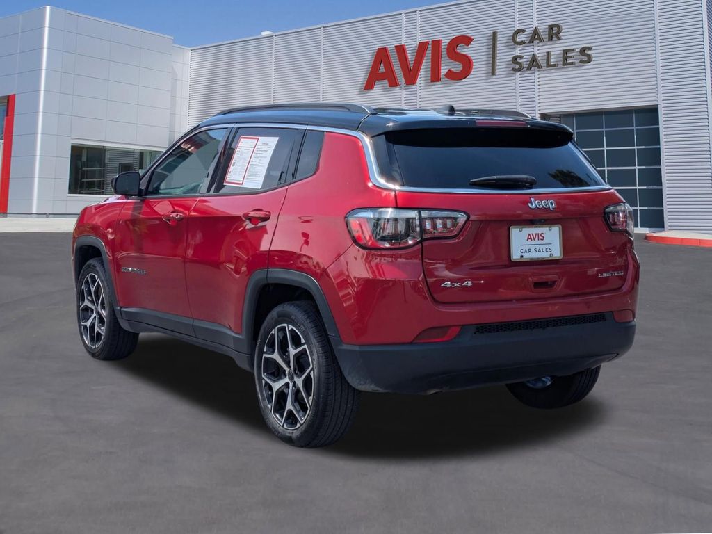 Thumbnail: 2025 Jeep Compass - 9