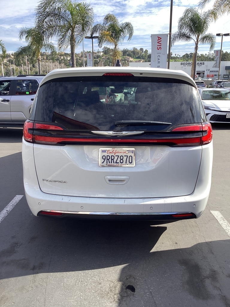 Thumbnail: 2025 Chrysler Pacifica - 12