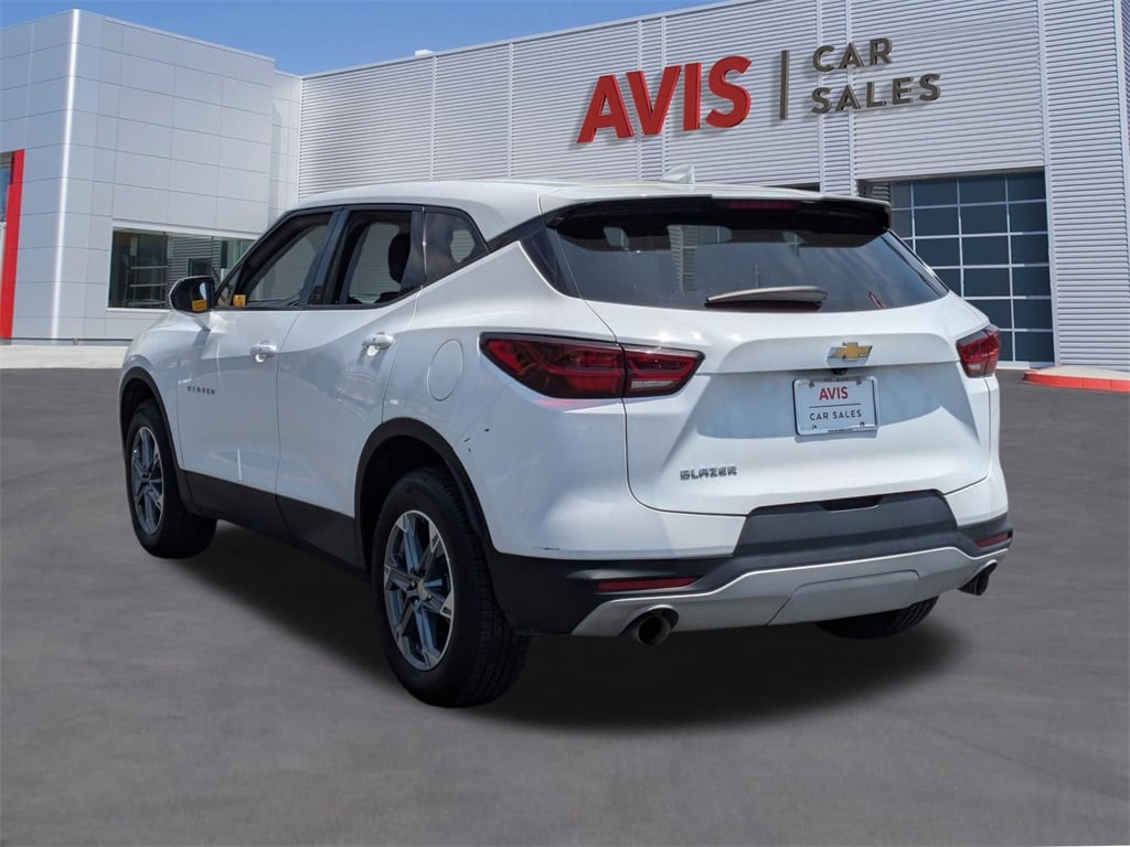 Thumbnail: 2023 Chevrolet Blazer - 9