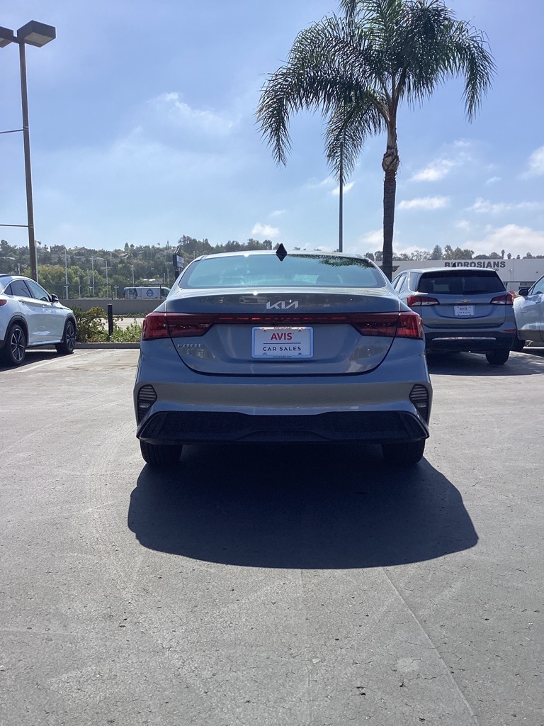 Thumbnail: 2024 Kia Forte - 8