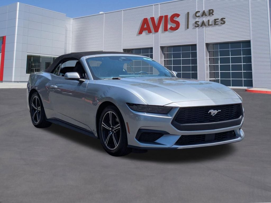 Thumbnail: 2025 Ford Mustang - 3