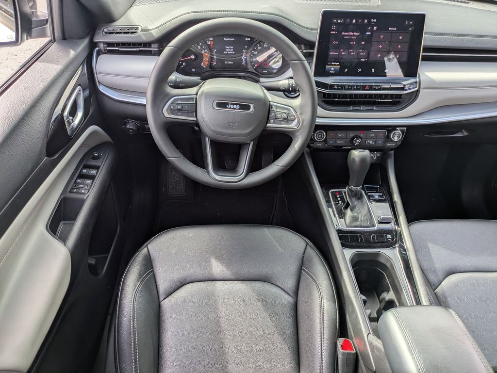 Thumbnail: 2025 Jeep Compass - 25