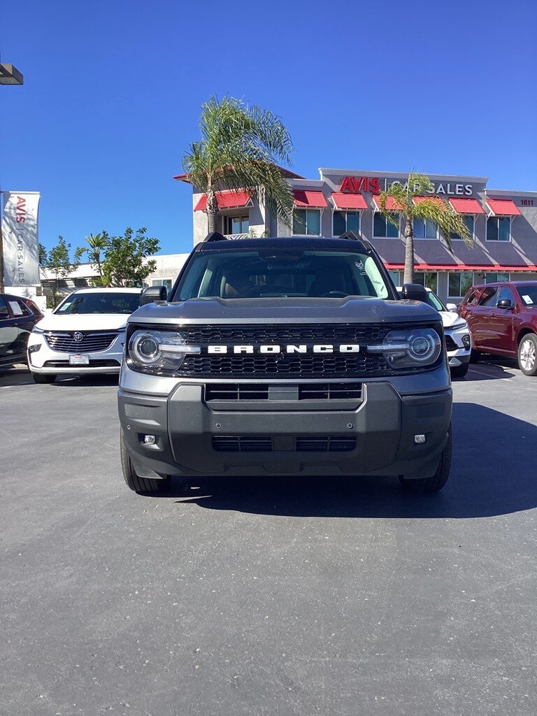 2025 Ford Bronco Sport Outer Banks photo 3