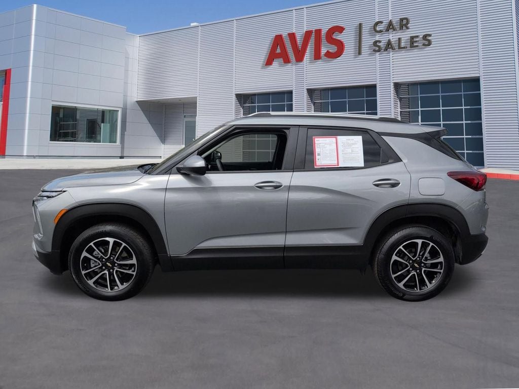 Thumbnail: 2025 Chevrolet TrailBlazer - 10