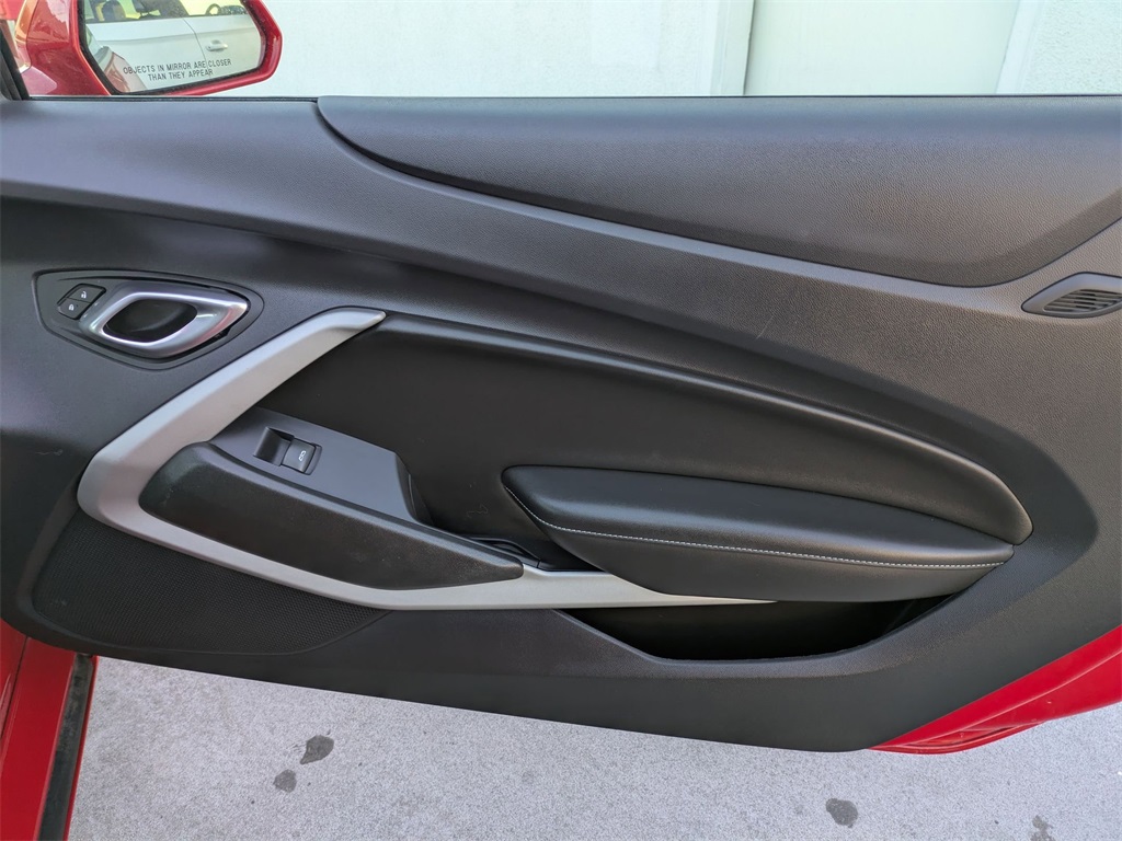 Thumbnail: 2023 Chevrolet Camaro - 31