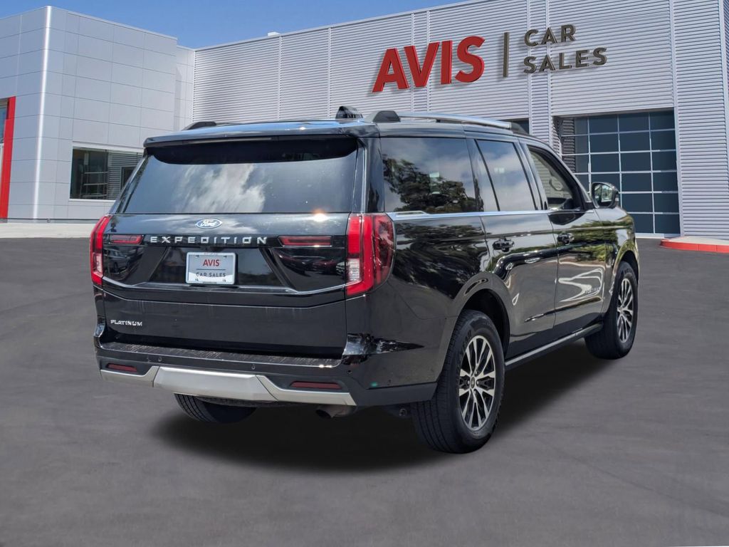 Thumbnail: 2025 Ford Expedition - 6