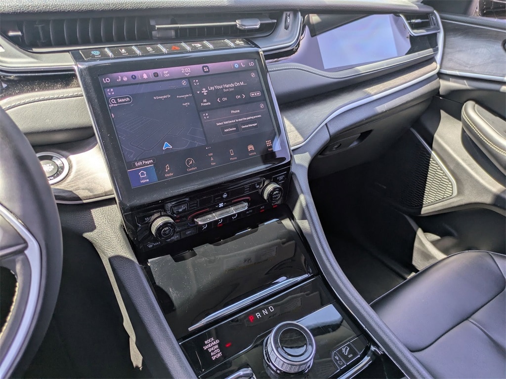 Thumbnail: 2023 Jeep Grand Cherokee - 21