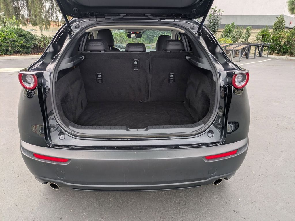 Thumbnail: 2025 Mazda CX-30 - 31