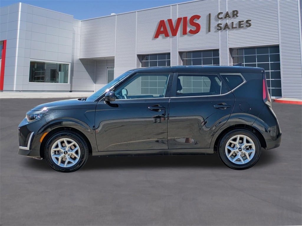 Thumbnail: 2023 Kia Soul - 10