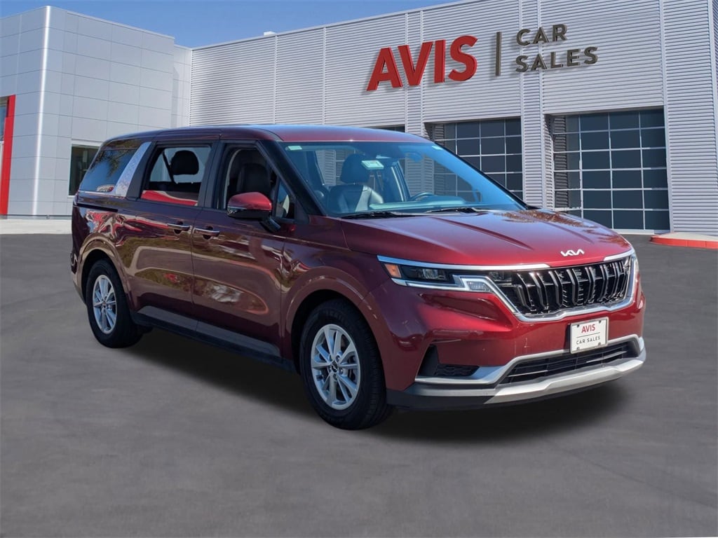 Thumbnail: 2024 Kia Carnival - 3