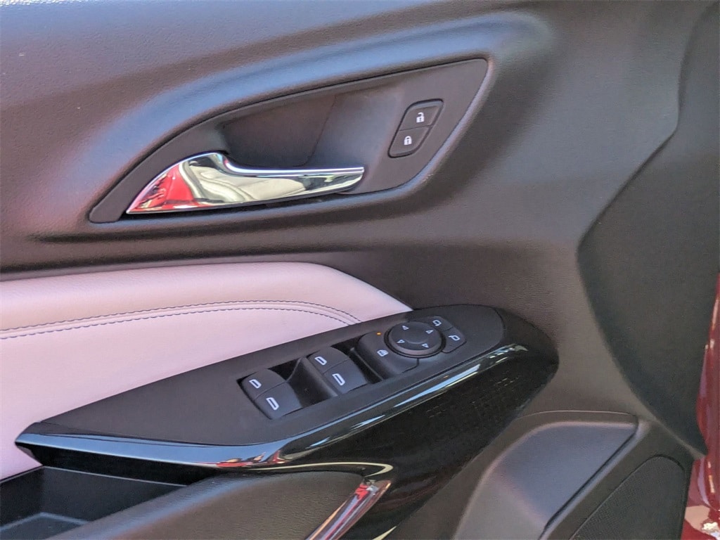 Thumbnail: 2025 Chevrolet Trax - 16