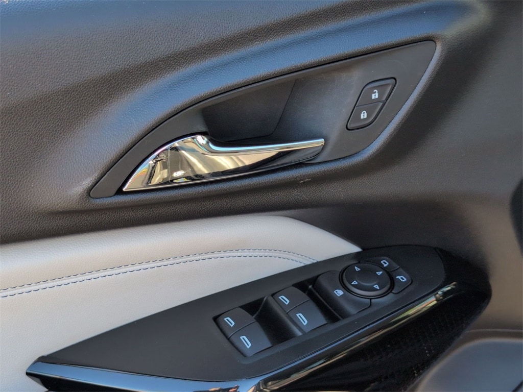 Thumbnail: 2025 Chevrolet Trax - 18