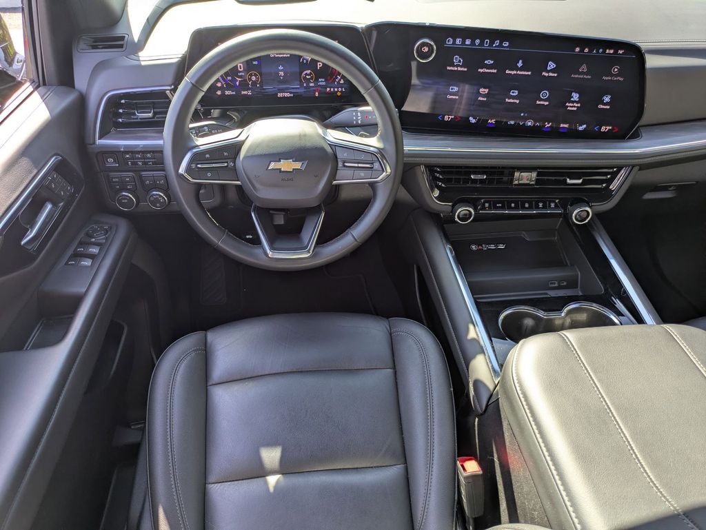 Thumbnail: 2025 Chevrolet Tahoe - 25