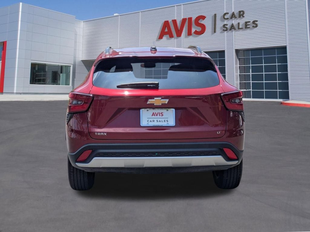 Thumbnail: 2025 Chevrolet Trax - 7