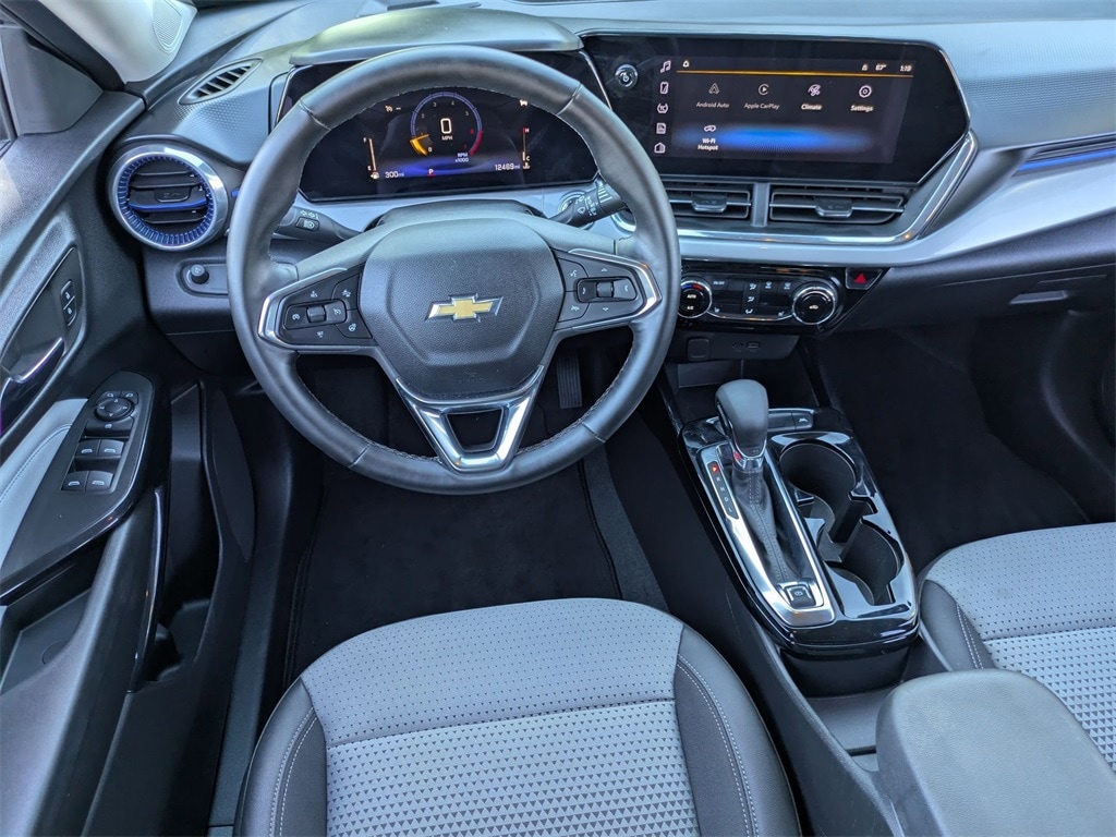 Thumbnail: 2025 Chevrolet Trax - 24