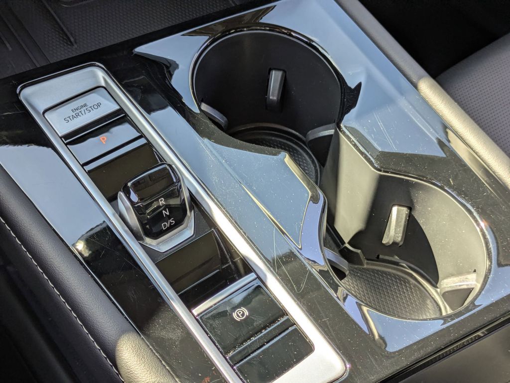 Thumbnail: 2025 Volkswagen Atlas - 23