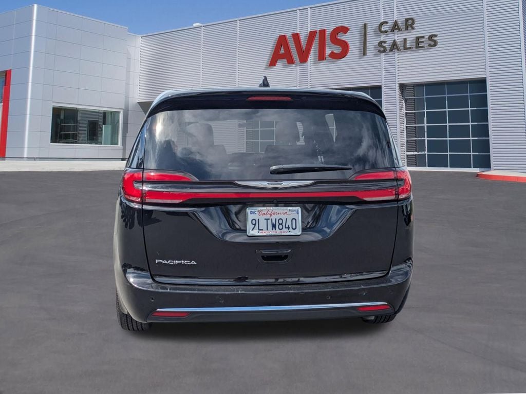 Thumbnail: 2025 Chrysler Pacifica - 7