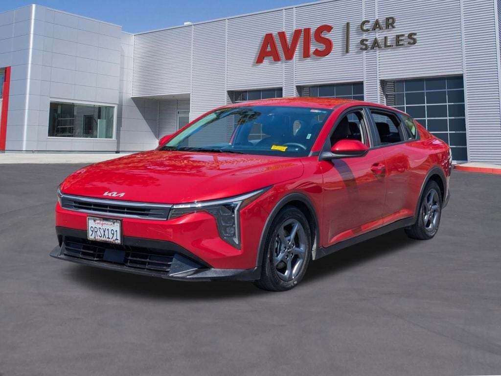 Thumbnail: 2025 Kia K4 - 1