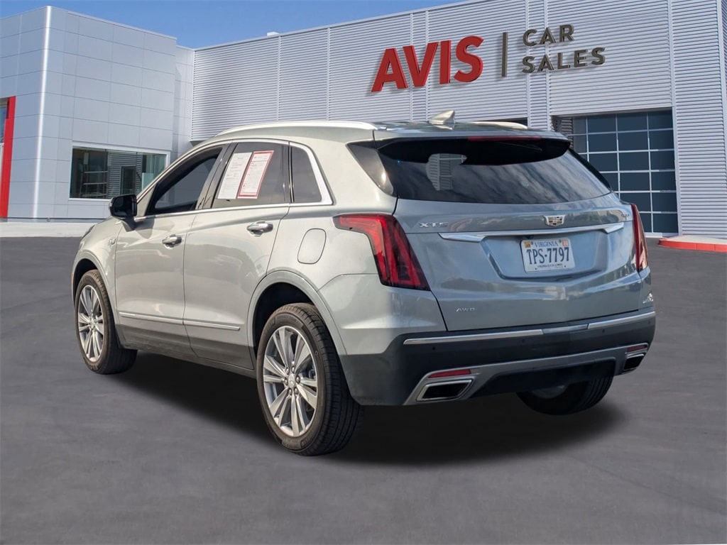 Thumbnail: 2024 Cadillac XT5 - 9