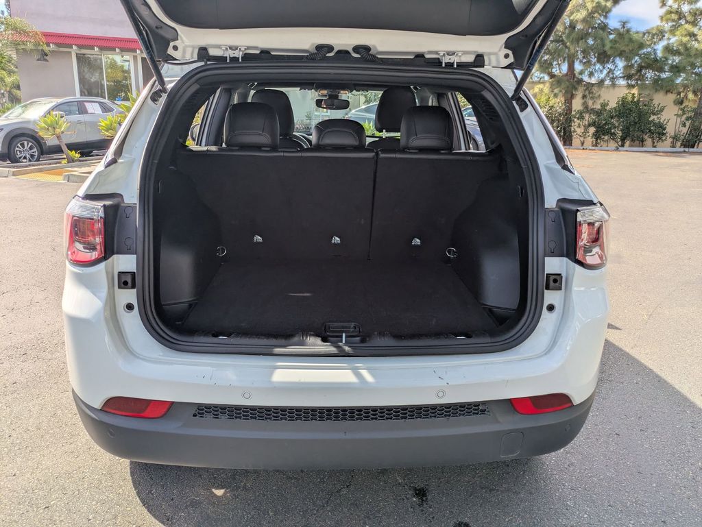 Thumbnail: 2025 Jeep Compass - 30