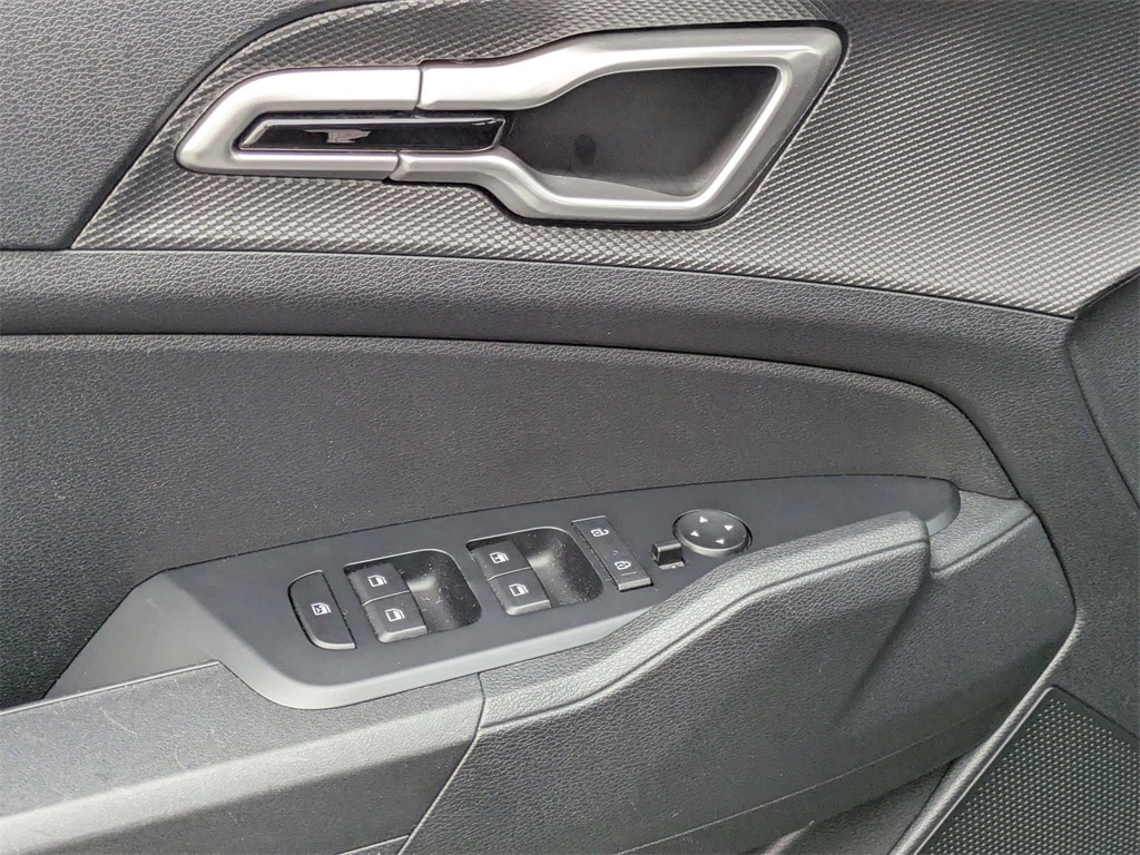 Thumbnail: 2024 Kia Sportage - 16