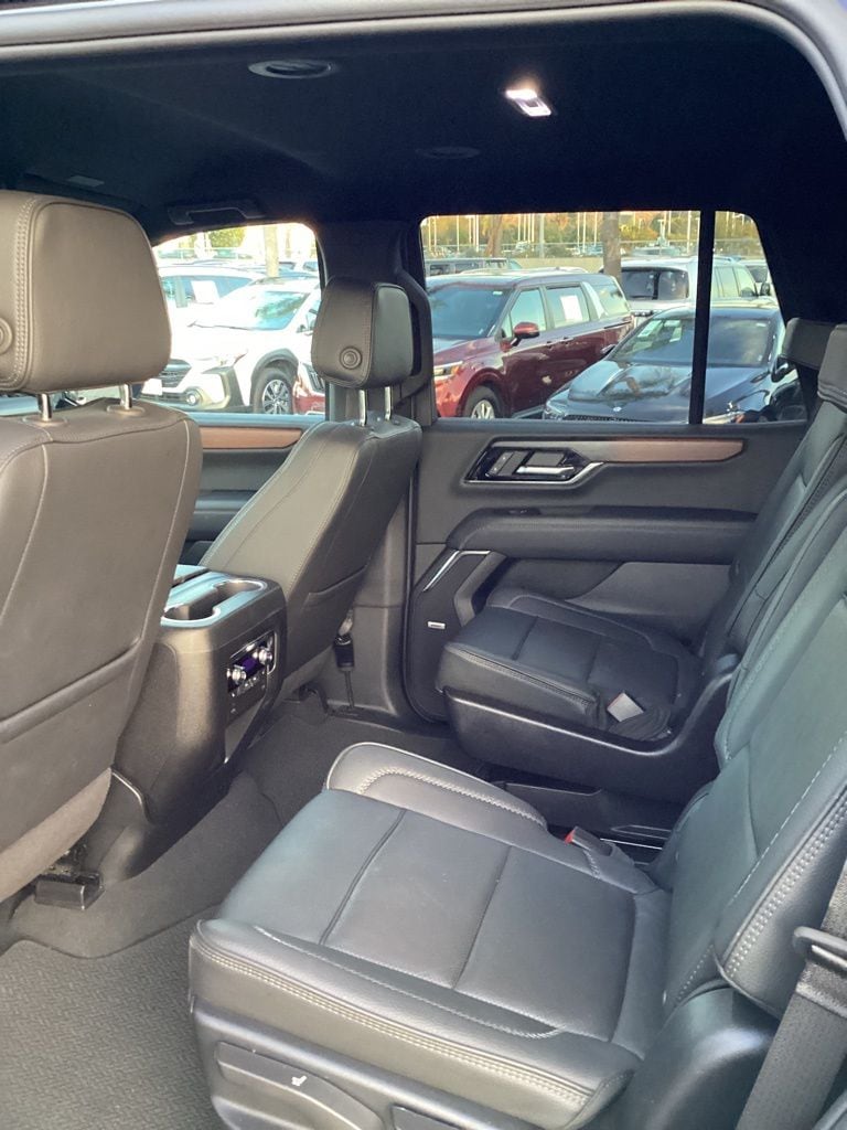 Thumbnail: 2025 GMC Yukon - 9