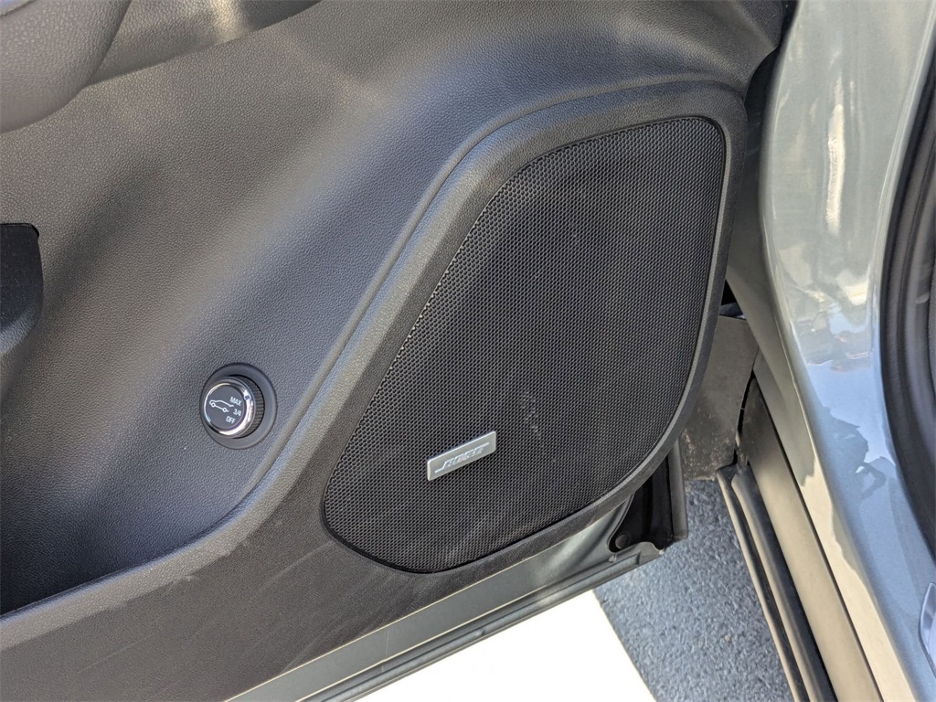 Thumbnail: 2025 Chevrolet Blazer - 17