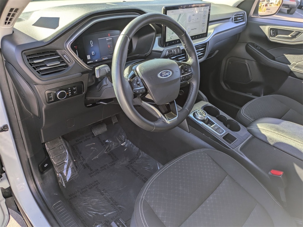 Thumbnail: 2024 Ford Escape - 17