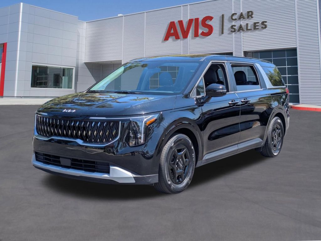 2025 Kia Sedona LXS's photo