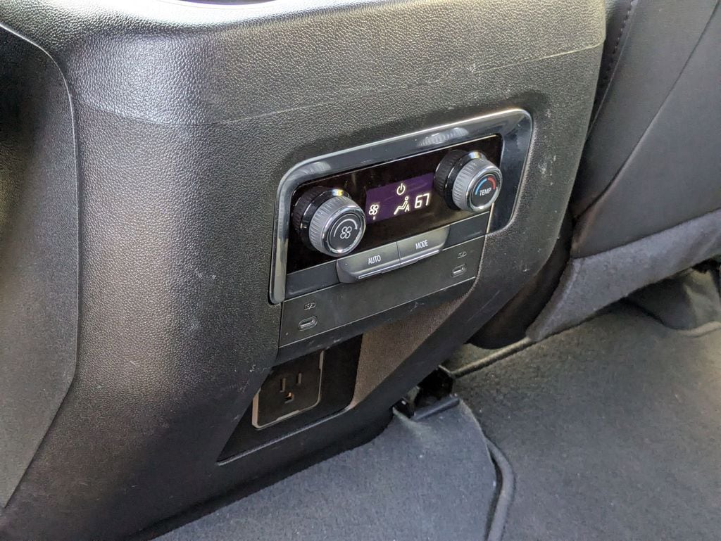 Thumbnail: 2025 Chevrolet Tahoe - 26