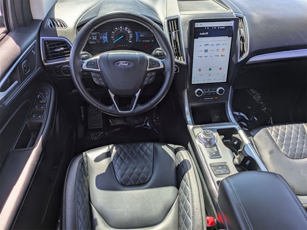 Thumbnail: 2024 Ford Edge - 25
