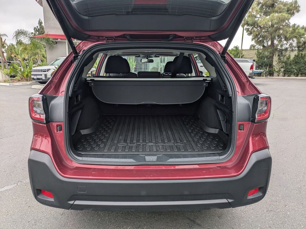 Thumbnail: 2025 Subaru Outback - 30