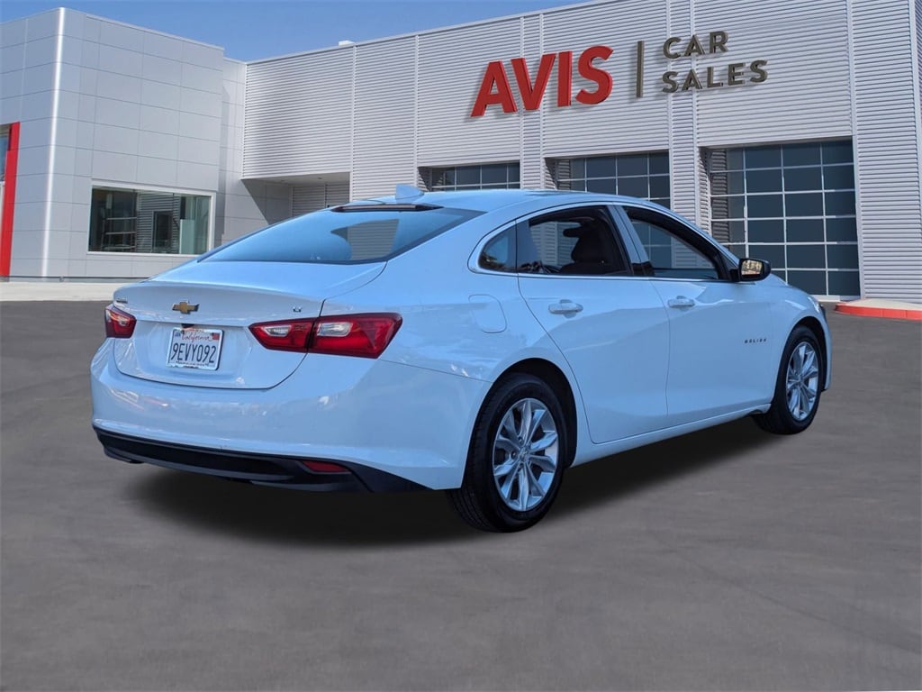Thumbnail: 2023 Chevrolet Malibu - 6