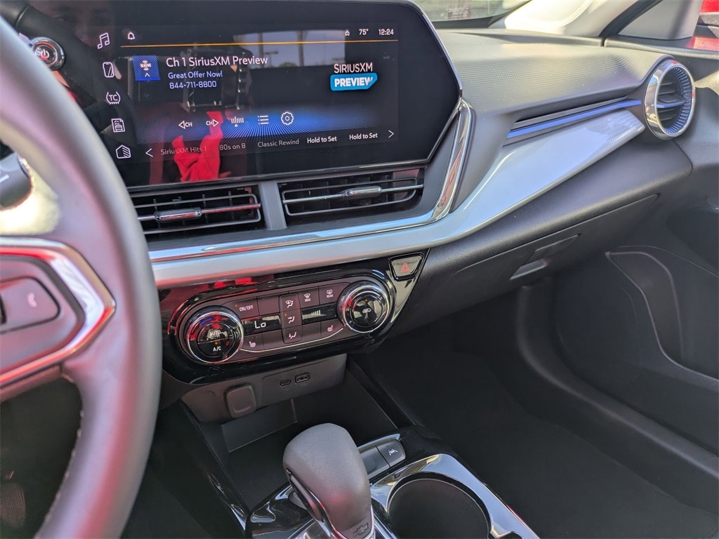 Thumbnail: 2025 Chevrolet Trax - 20