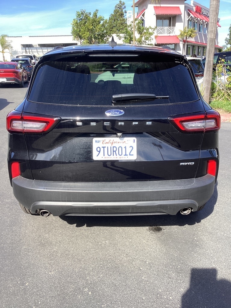 Thumbnail: 2025 Ford Escape - 8