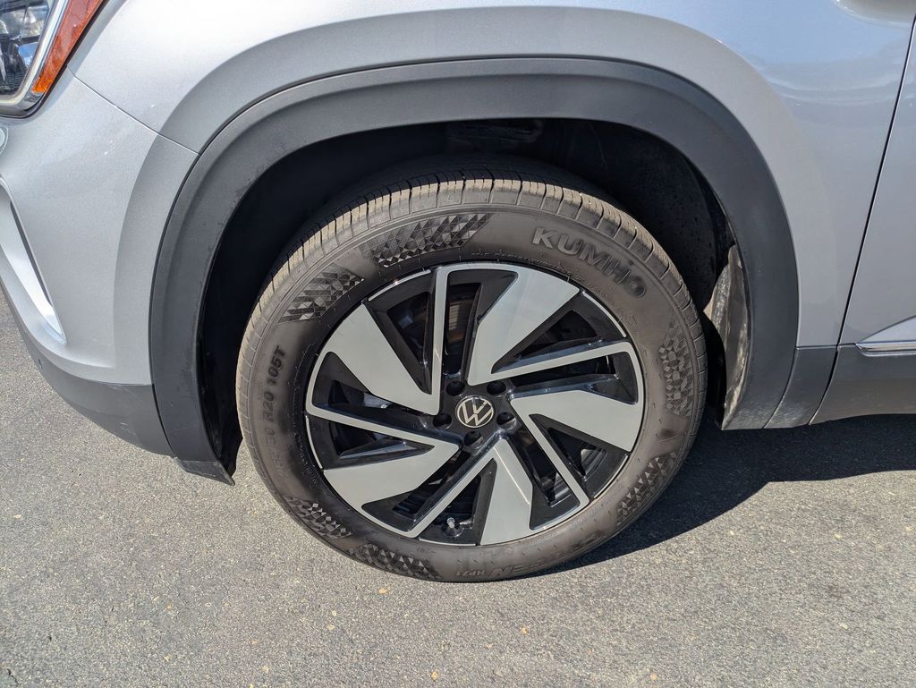 Thumbnail: 2025 Volkswagen Atlas - 13