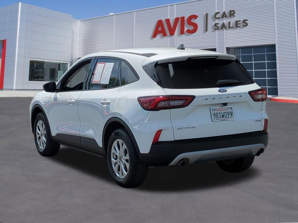 Thumbnail: 2025 Ford Escape - 9