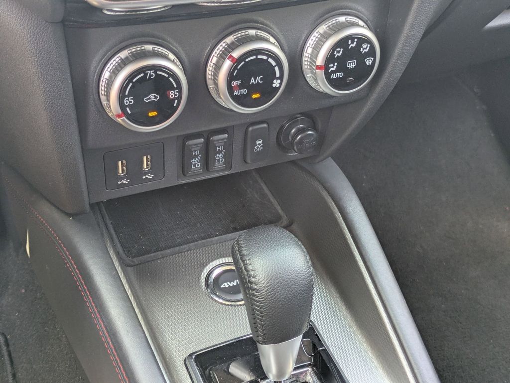 Thumbnail: 2025 Mitsubishi Outlander Sport - 22