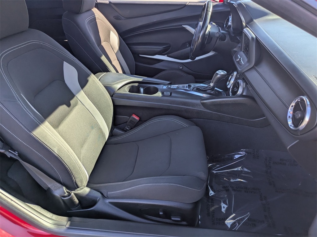 Thumbnail: 2023 Chevrolet Camaro - 26