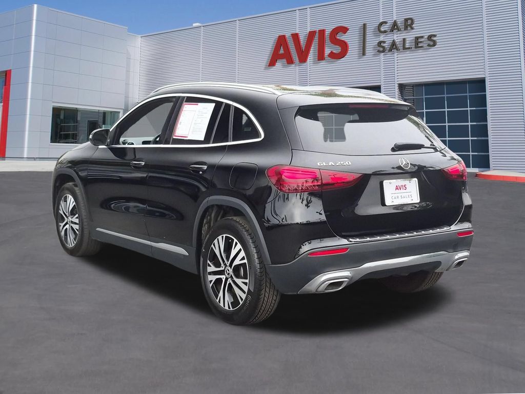 2025 Mercedes-Benz GLA GLA250 - Photo 9