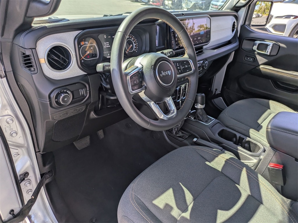 Thumbnail: 2024 Jeep Wrangler - 17