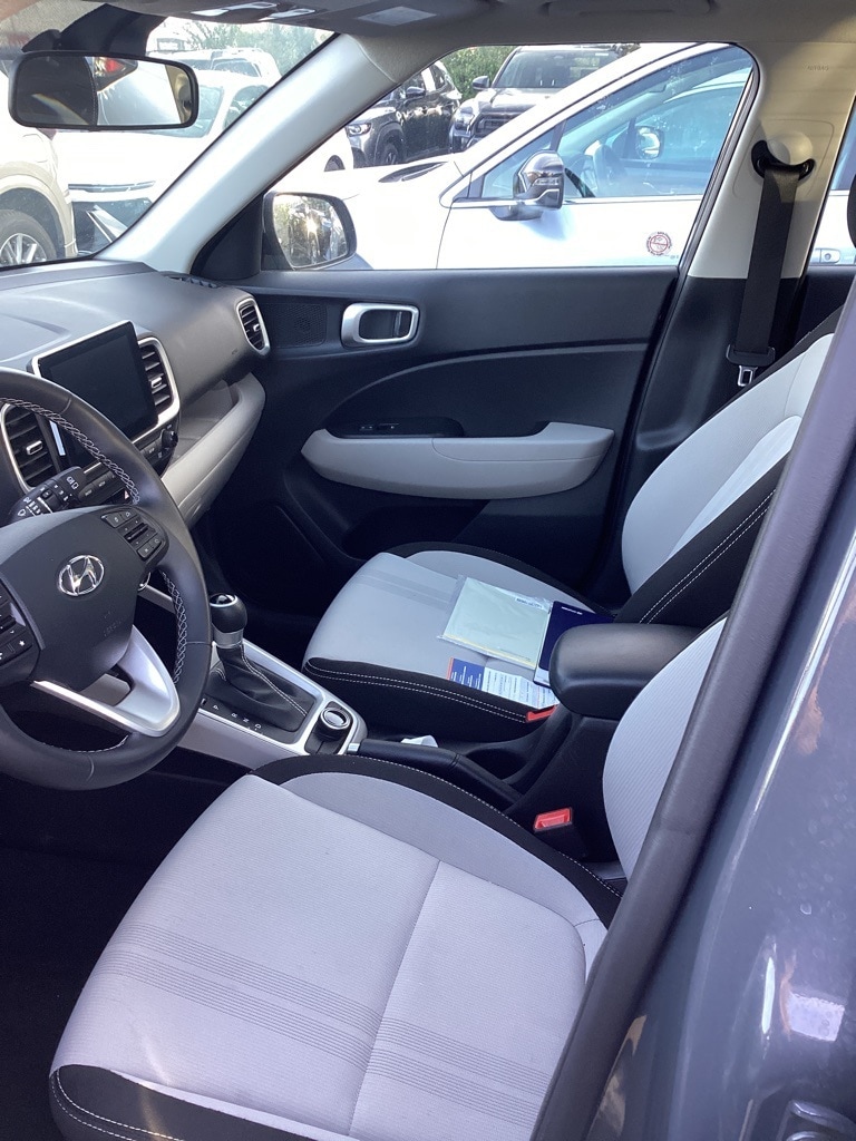 Thumbnail: 2025 Hyundai Venue - 15