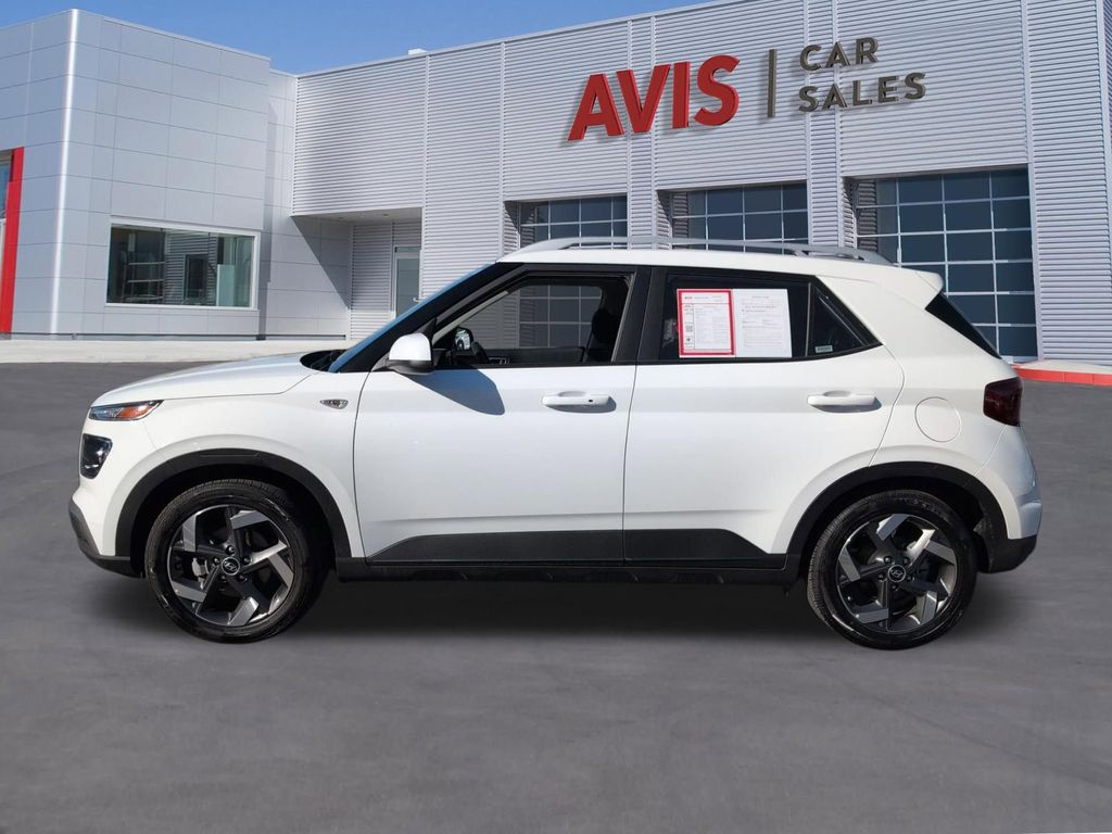 Thumbnail: 2025 Hyundai Venue - 10