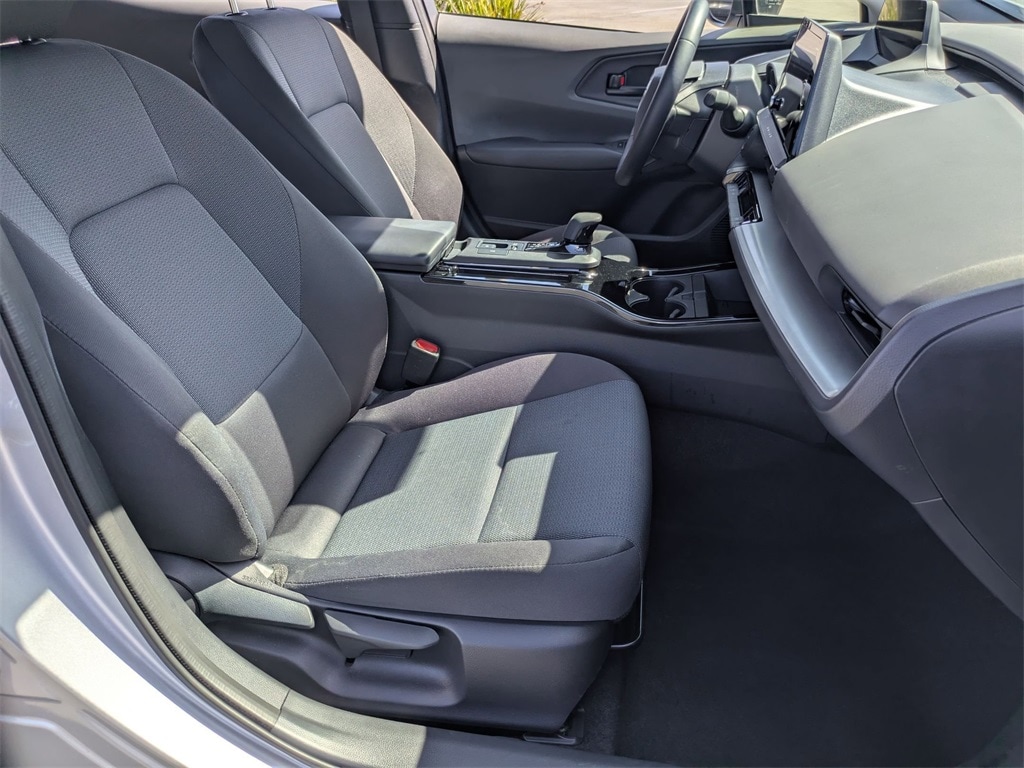 Thumbnail: 2025 Toyota Prius - 27