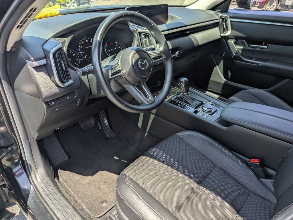 Thumbnail: 2025 Mazda CX-50 - 17