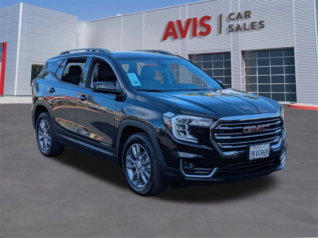2024 Gmc Terrain SLT photo 3