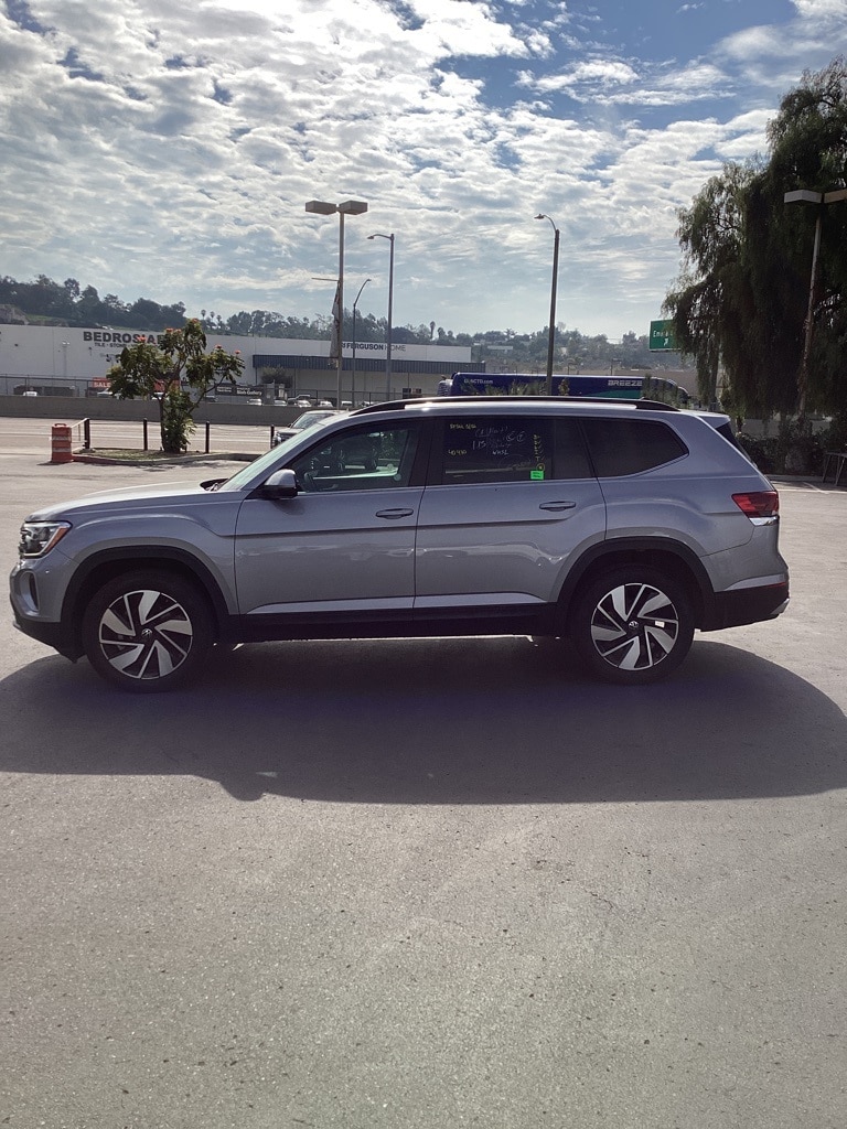 Thumbnail: 2024 Volkswagen Atlas - 6