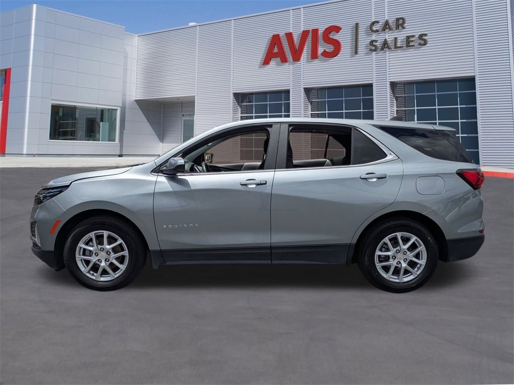 Thumbnail: 2023 Chevrolet Equinox - 10