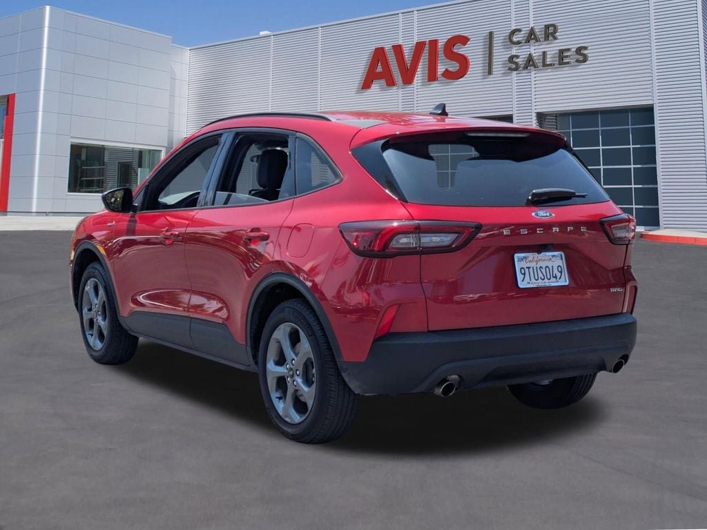 Thumbnail: 2025 Ford Escape - 9